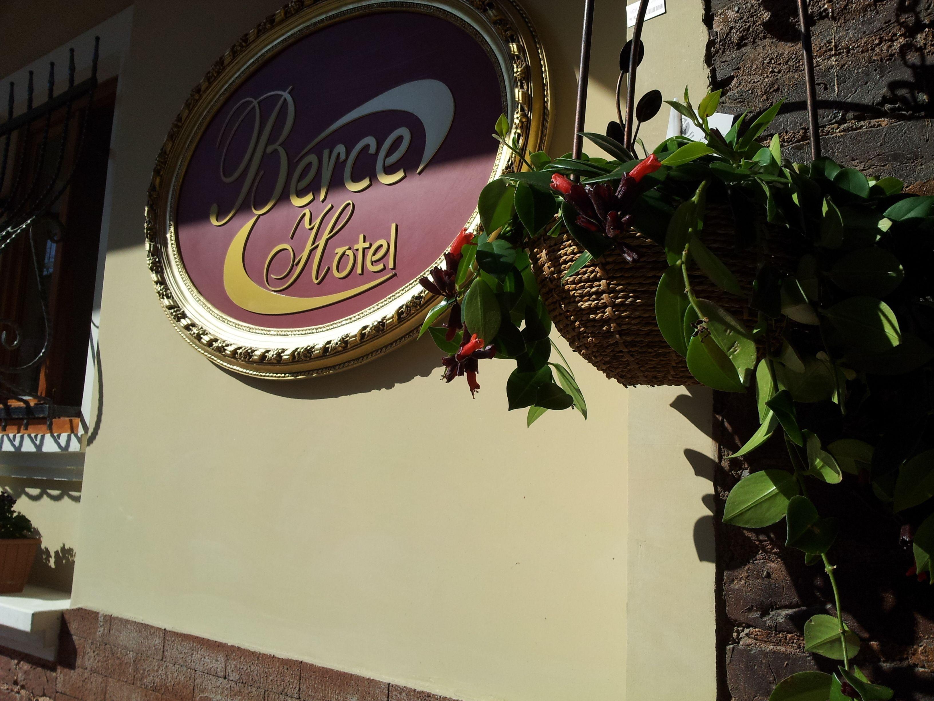 Berce Hotel - Istanbul — Photos 1